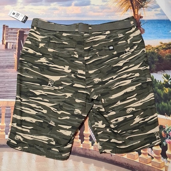 Ecko‎ Unltd Camo Cargo Shorts Size 32 NWT - Picture 5 of 6